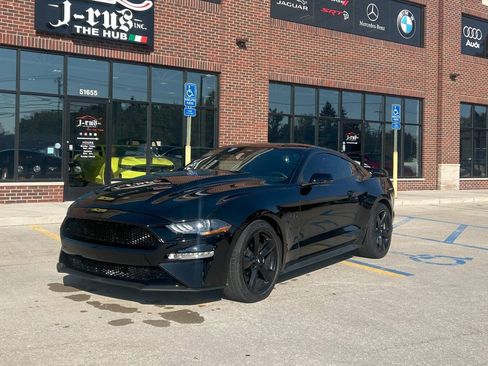 Used 2022 Ford Mustang GT Premium w/ Equipment Group 401A image 2