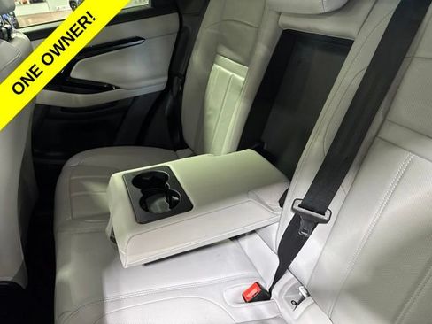 Used 2024 Land Rover Range Rover Evoque S AWD/4WD image 28