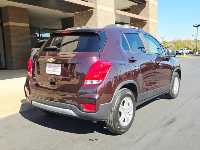 Used 2021 Chevrolet Trax LT w/ LT Convenience Package FWD image 6
