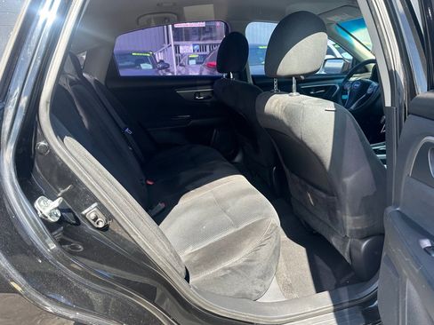 Used 2015 Nissan Altima 2.5 S w/ Sport Value Package image 14