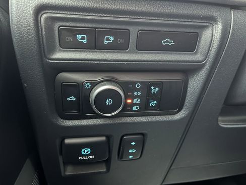 Used 2023 Ford F150 Raptor AWD/4WD image 33