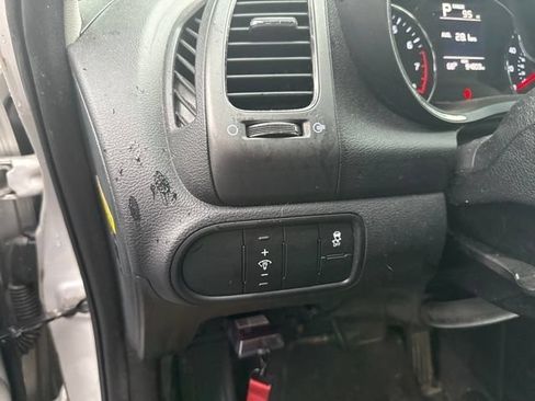 Used 2017 Kia Forte LX FWD image 14