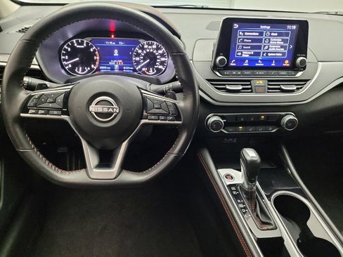 Used 2025 Nissan Altima 2.5 SR FWD image 22