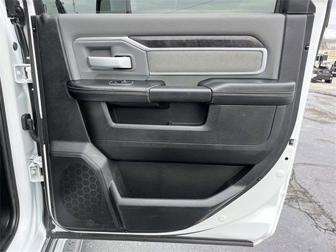 Used 2023 RAM 3500 Big Horn w/ Level 1 Equipment Group image 24