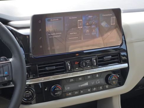 New 2026 Nissan Pathfinder SL FWD image 14
