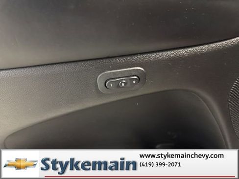 Used 2019 Jeep Grand Cherokee Overland AWD/4WD image 45