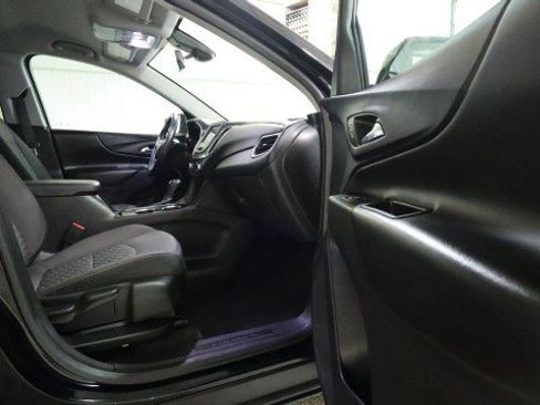 Used 2021 Chevrolet Equinox LT FWD image 10