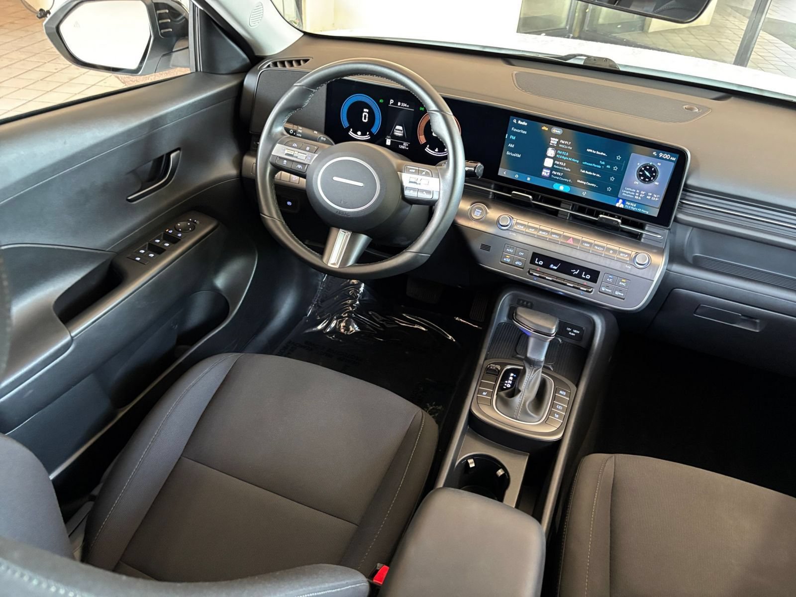 Used 2026 Hyundai Kona SEL Sport FWD image 32