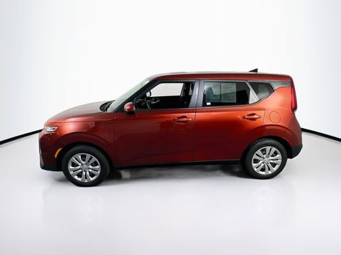Used 2020 Kia Soul LX FWD image 8