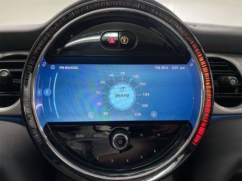 Used 2024 MINI Cooper SE FWD image 16