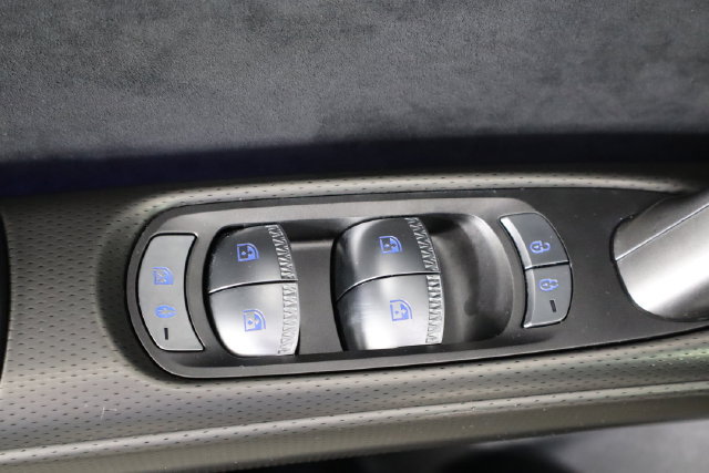 Used 2023 Genesis GV60 Performance AWD/4WD image 19