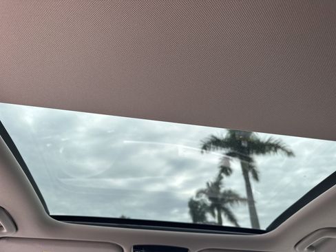 New 2026 Kia Sorento EX w/ EX Premium Package image 17