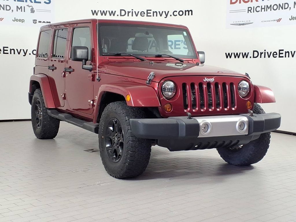 Used 2012 Jeep Wrangler Unlimited Sahara w/ Trailer Tow Group AWD/4WD image 3