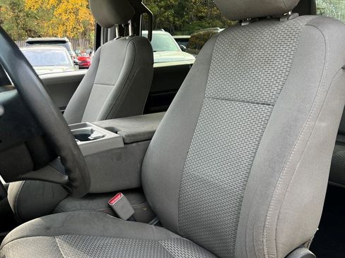 Used 2016 Ford F150 XLT image 16