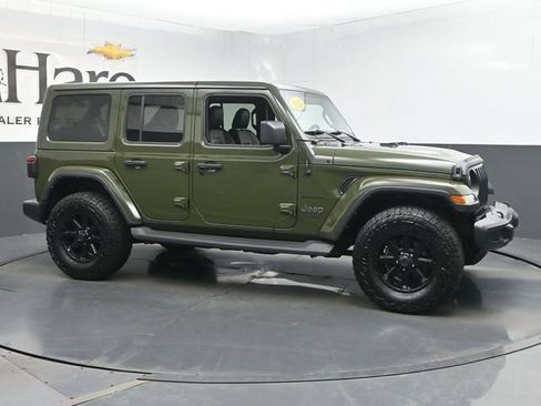 Used 2021 Jeep Wrangler Unlimited Sahara w/ Uconnect 4C Nav & Sound Group AWD/4WD image 1