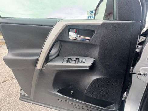 Used 2017 Toyota RAV4 XLE image 14