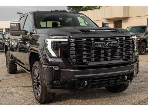 New 2026 GMC Sierra 2500 Denali Ultimate AWD/4WD image 37
