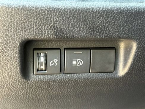 Used 2023 Toyota RAV4 LE image 22