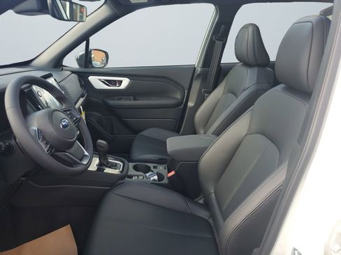 New 2025 Subaru Forester Limited image 9