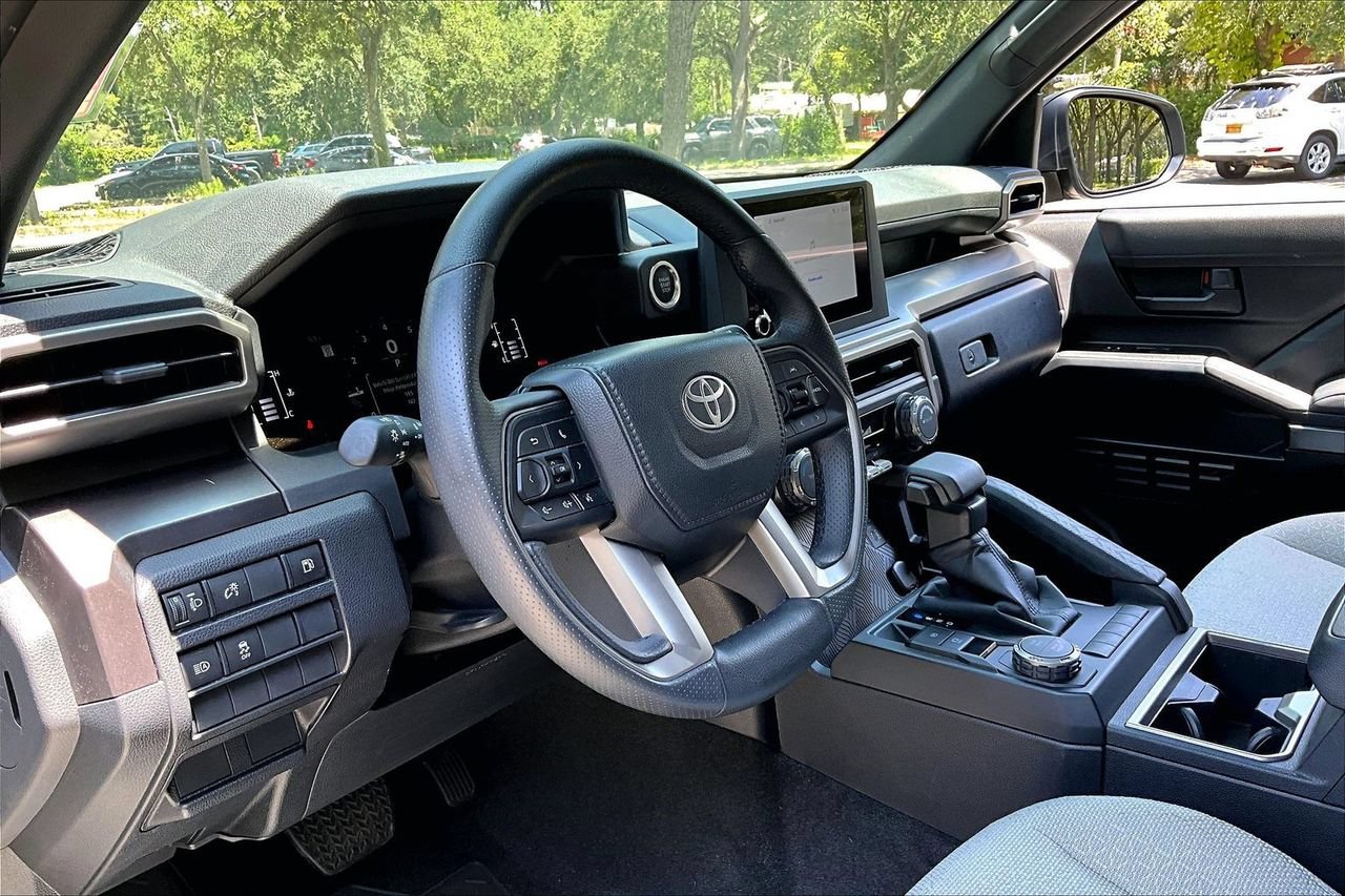 Used 2026 Toyota 4Runner SR5 RWD image 14