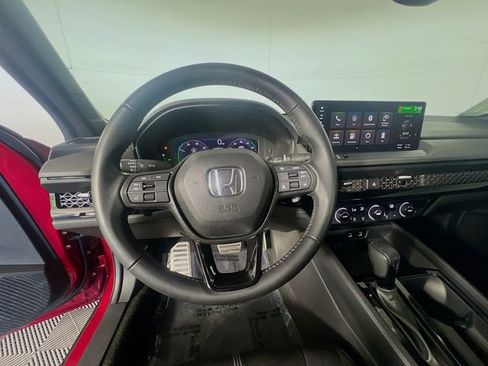 Used 2024 Honda Accord Sport image 14
