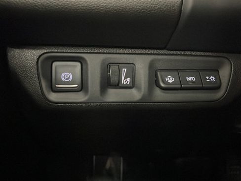 Used 2023 GMC Acadia SLT w/ GMC Pro Grade Package AWD/4WD image 35