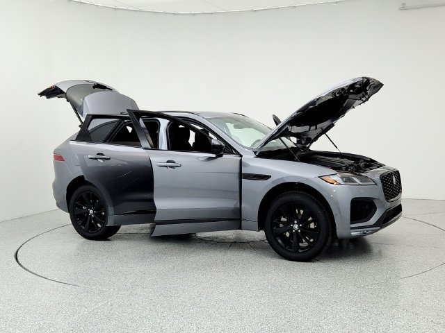 Certified 2026 Jaguar F-PACE R-Dynamic S AWD/4WD image 10