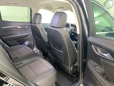 Used 2023 Buick Envision Preferred image 32