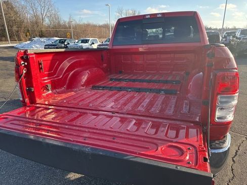 Used 2019 RAM 2500 Tradesman image 23