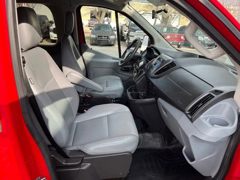 Used 2015 Ford Transit 150 XL image 19