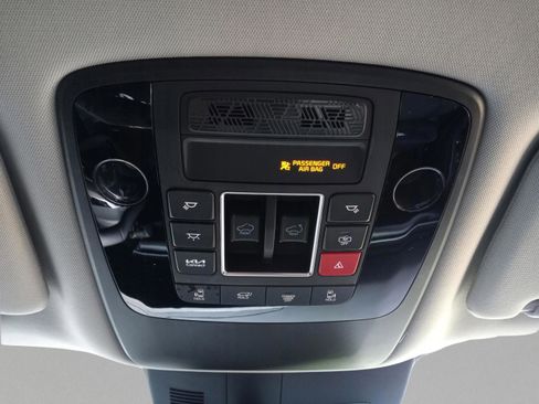 New 2026 Kia Carnival SX Prestige FWD image 28
