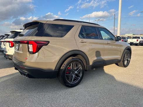New 2026 Ford Explorer ST w/ Sun And Sound Package AWD/4WD image 6