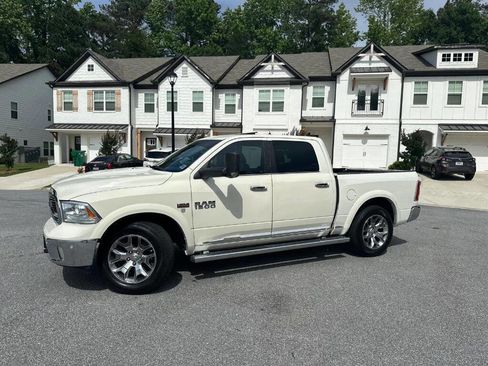 Used 2017 RAM 1500 Limited AWD/4WD image 4