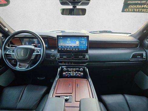Used 2022 Lincoln Navigator L Reserve AWD/4WD image 19