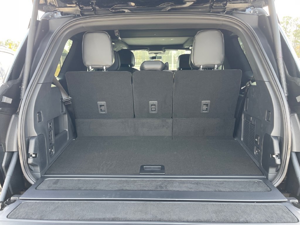 New 2026 Lincoln Navigator Reserve w/ Jet Appearance Package AWD/4WD image 11