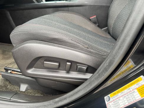 Used 2017 GMC Terrain SLE AWD/4WD image 11