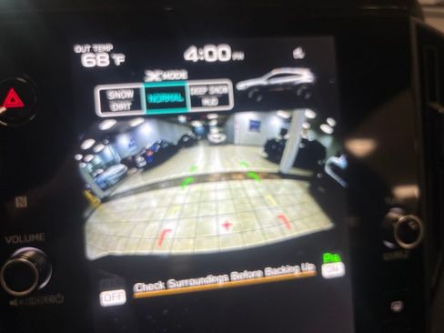 Used 2024 Subaru Crosstrek 2.5i Wilderness AWD/4WD image 17