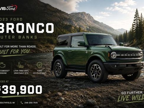 Used 2023 Ford Bronco Outer Banks AWD/4WD image 1