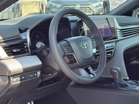 New 2026 Toyota Camry SE image 11