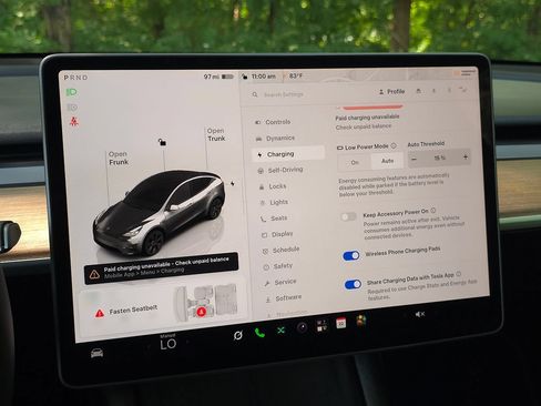Used 2025 Tesla Model Y Long Range RWD image 35