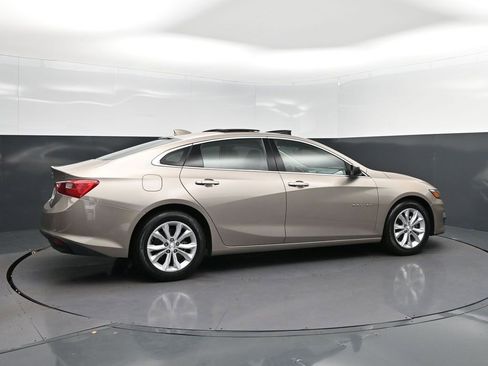 Used 2024 Chevrolet Malibu LT FWD image 8