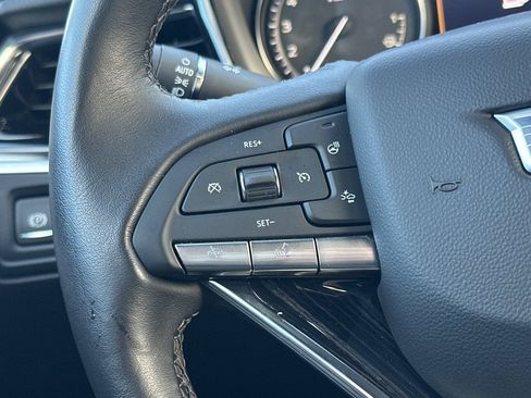 Used 2025 Cadillac XT6 Premium Luxury w/ Technology Package image 38