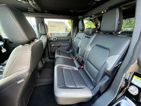 New 2026 Ford Bronco Outer Banks AWD/4WD image 29