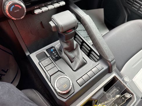 Used 2024 Toyota Tacoma TRD Sport image 23