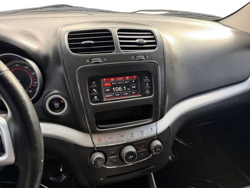 Used 2015 Dodge Journey American Value Package w/ Flexible Seating Group image 12