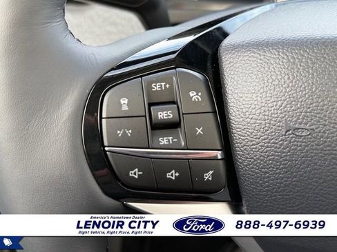 New 2026 Ford Explorer Platinum w/ LUX Leather Package AWD/4WD image 20