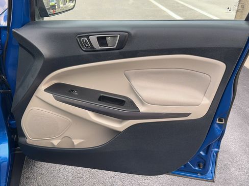 Used 2020 Ford EcoSport SE FWD image 25