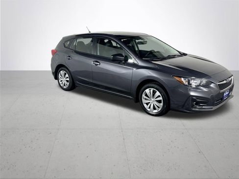 Used 2019 Subaru Impreza 2.0i image 4