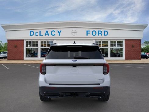 New 2026 Ford Explorer ST-Line w/ ST-Line Street Pack AWD/4WD image 6