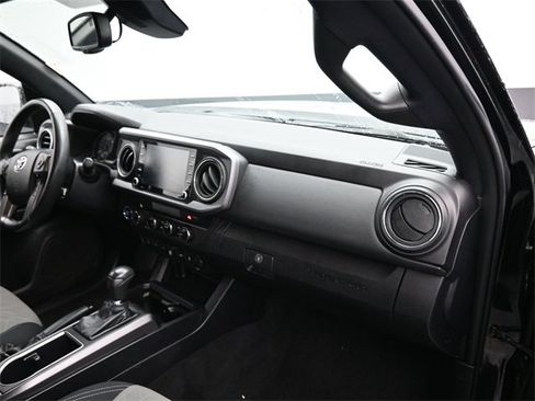 Used 2023 Toyota Tacoma TRD Off-Road w/ Technology Package image 8